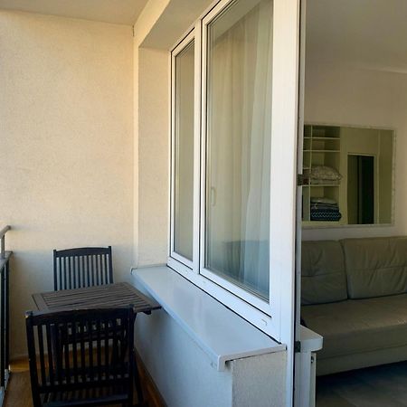 Perfect Location Two Bedrooms With Balkony وارسو المظهر الخارجي الصورة