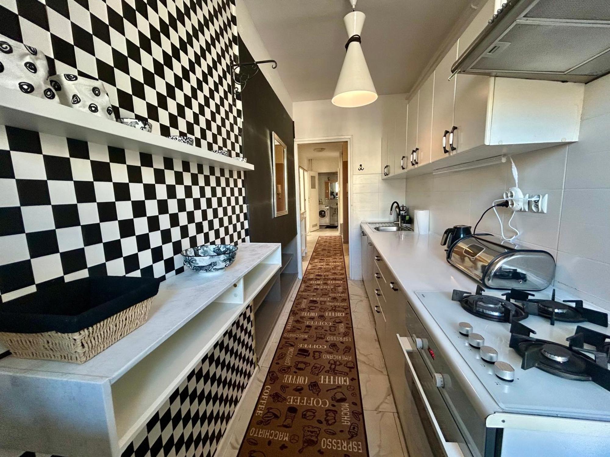 Perfect Location Two Bedrooms With Balkony وارسو المظهر الخارجي الصورة