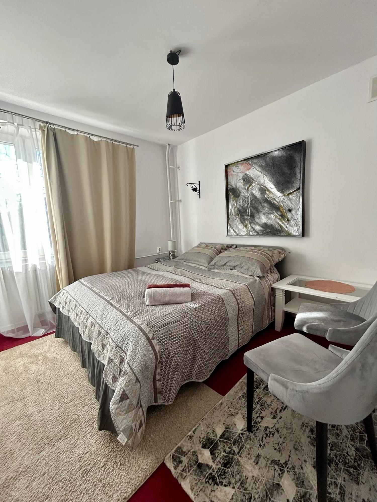 Perfect Location Two Bedrooms With Balkony وارسو المظهر الخارجي الصورة